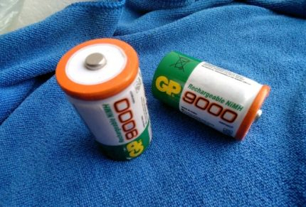 Sélection et remplacement des batteries pour un geyser