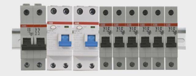 Montage de tableau électrique à faire soi-même : les principales étapes des travaux électriques