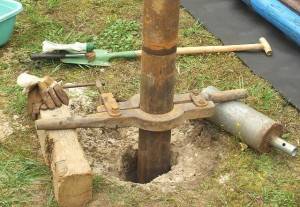 Comment retirer le tubage du puits: exemples photo et vidéo de démontage