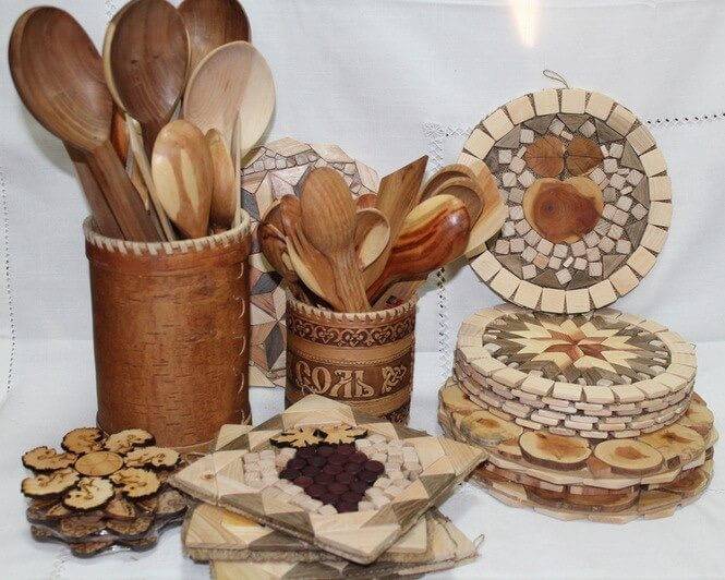 Qu'est-ce qui peut et ne peut pas être lavé au lave-vaisselle: caractéristiques du lavage de la vaisselle à partir de différents matériaux