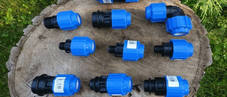 Comment faire l'approvisionnement en eau d'été dans le pays de vos propres mains