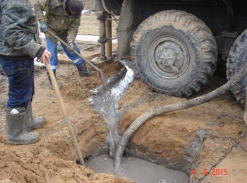 Comment retirer une pompe tombée dans un puits ?