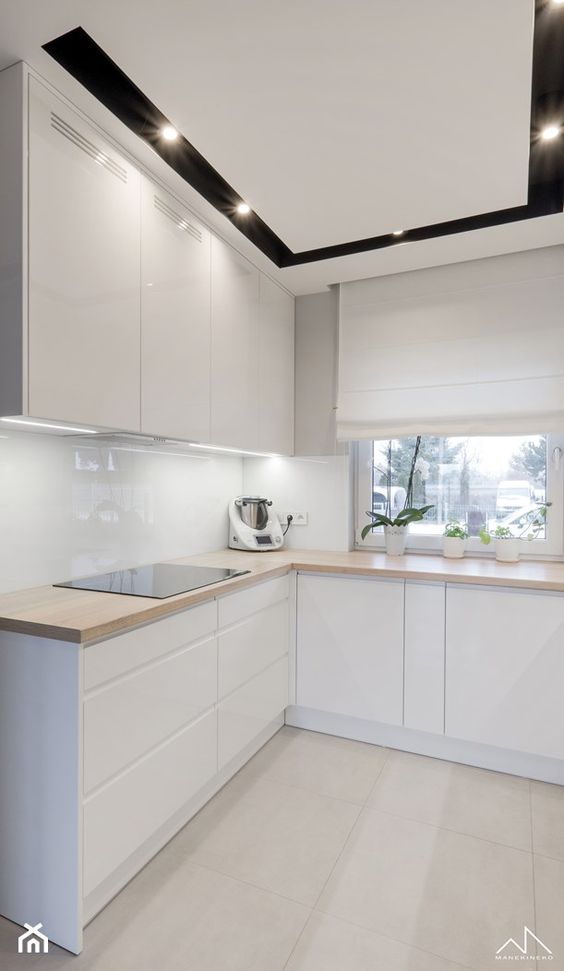 5 façons de remplir de manière rentable un coin dans une petite cuisine