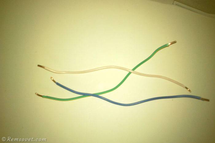 Exigences et caractéristiques de l'installation de prises et d'interrupteurs dans l'appartement