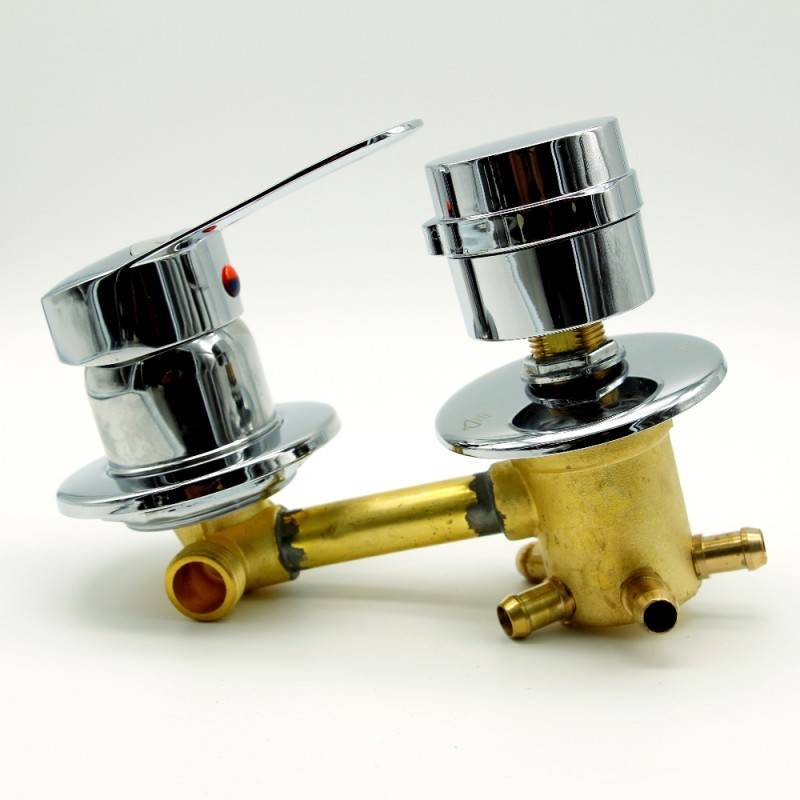 Réparation de robinet à levier unique à faire soi-même: instructions étape par étape