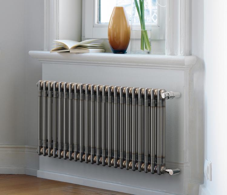 Radiateurs de chauffage tubulaires (56 photos): batteries horizontales tubulaires de production russe et étrangère