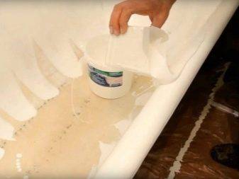 Restauration de baignoire à l'acrylique liquide : réparation de revêtement d'émail à faire soi-même