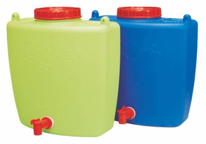 Le choix et la fabrication d'un lavabo pour une résidence d'été