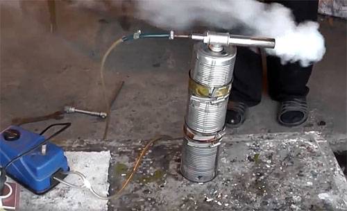 Générateur de fumée à faire soi-même pour un fumoir : options de générateur de fumée et instructions de montage étape par étape