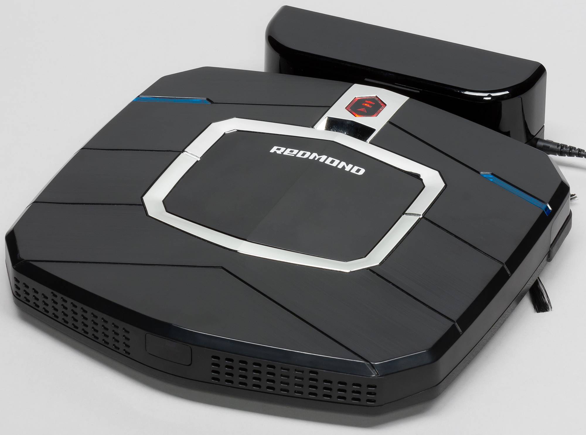 Aspirateurs robots Redmond (redmond) : tour d'horizon des meilleurs modèles, leurs avantages et inconvénients + avis