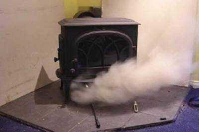 Pourquoi il y a un tirage inversé dans la cheminée et comment corriger la situation