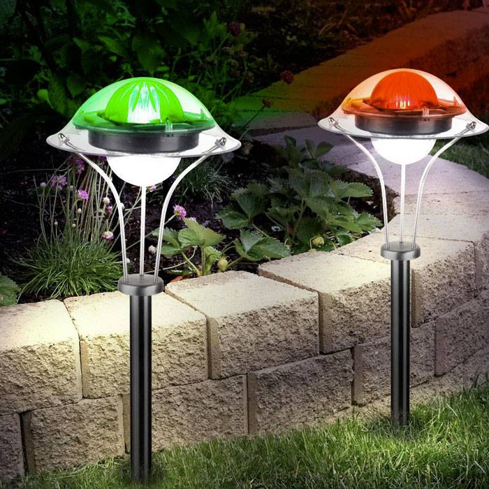 Lanternes de jardin à énergie solaire: types, photos et vidéo comment choisir, appareil et principe de fonctionnement, avis