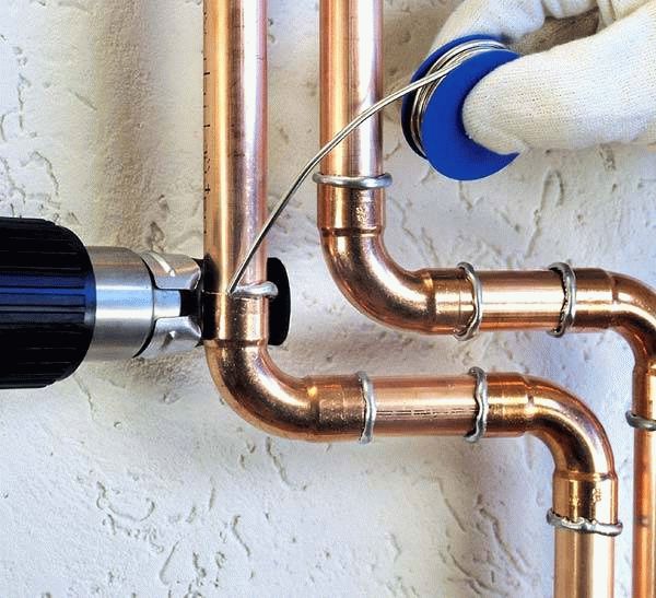 Technologie d'installation de canalisations en cuivre à faire soi-même