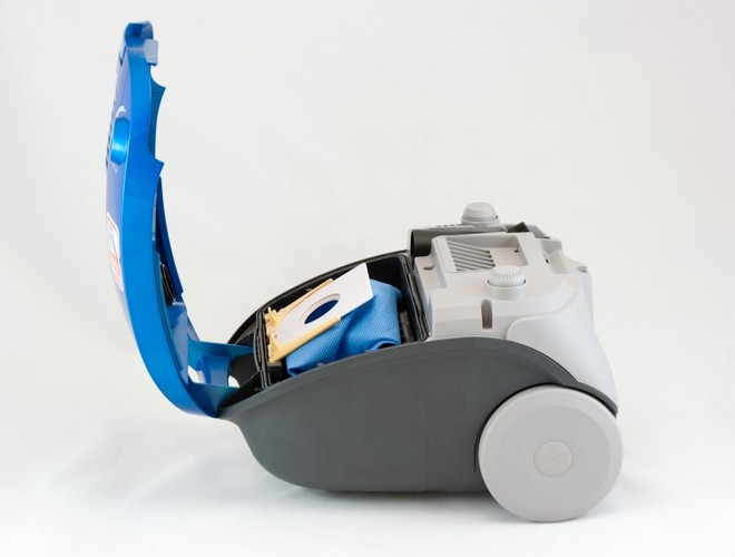 Revue de l'aspirateur Samsung SC4140 : un bourreau de travail durable sans fioritures