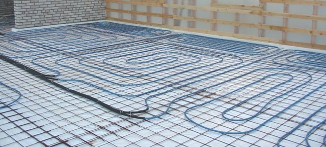 Pose des tuyaux de chauffage au sol : étape de pose, bonne fixation, secrets d'installation