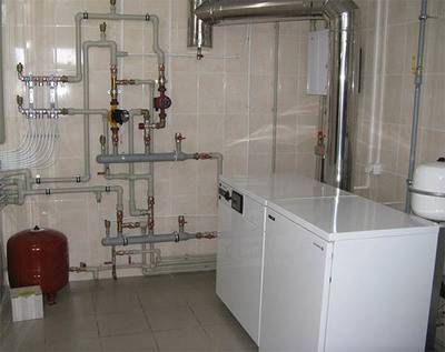 Installation à faire soi-même d'une chaudière à combustible solide