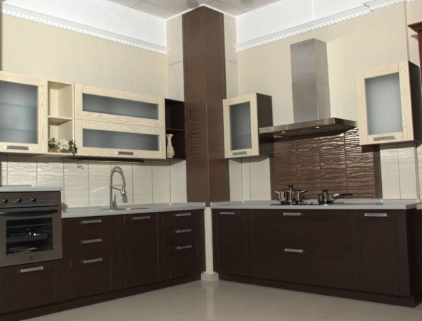 Comment cacher une chaudière à gaz dans la cuisine: les meilleures options de conception et astuces de déguisement