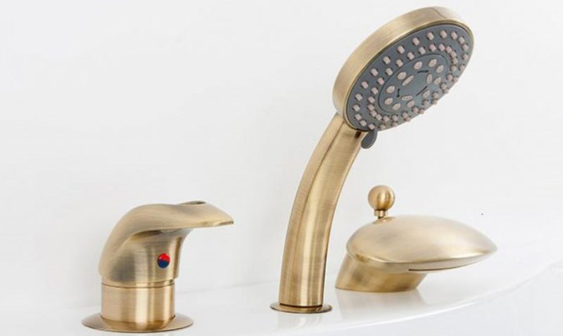 Mitigeur cascade cascade : appareil, avantages et inconvénients + revue des meilleurs fabricants