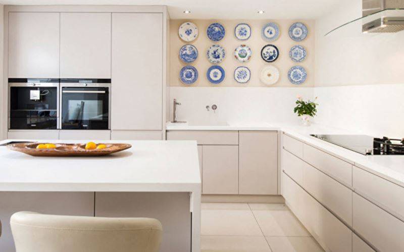 5 façons de remplir de manière rentable un coin dans une petite cuisine