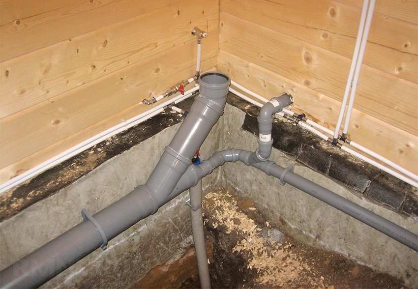 Plomberie dans une maison privée: règles de conception + examen des meilleurs schémas