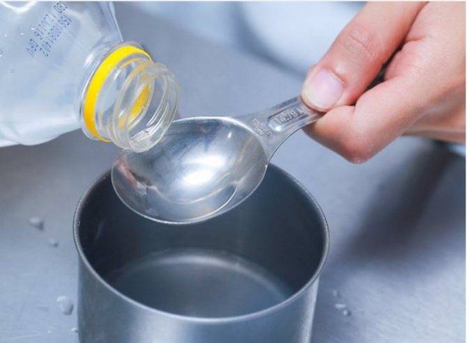 Les meilleurs produits de nettoyage pour meubles rembourrés - TOP 10 des produits les plus efficaces