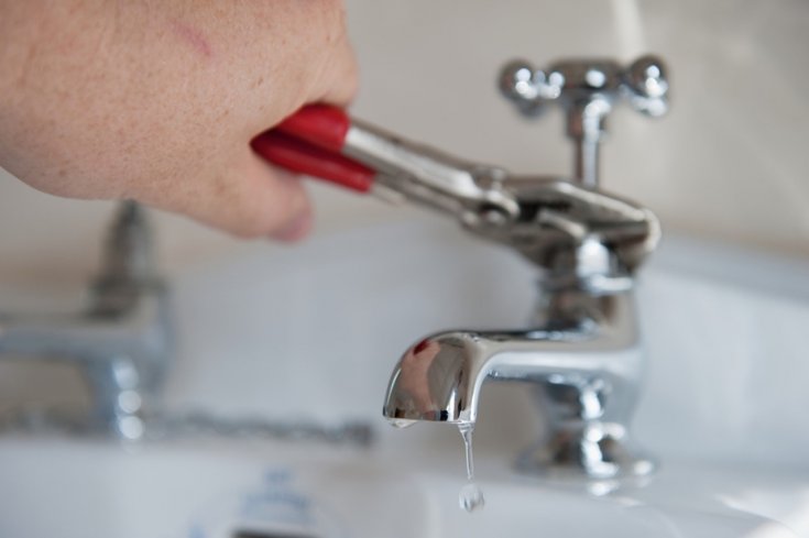 Que faire en cas de fuite d'eau froide d'un mitigeur monocommande