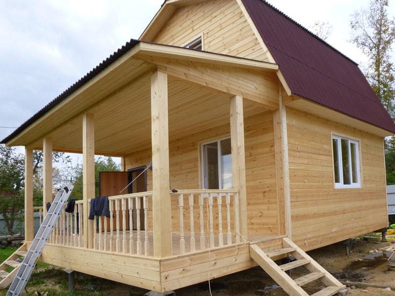 Mieux isoler les combles : les meilleurs matériaux d'isolation thermique pour aménager un toit mansardé