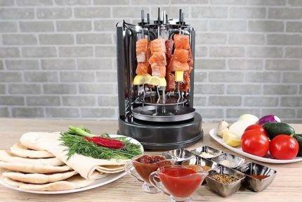 Les meilleurs fabricants de barbecues faits maison : une douzaine de modèles populaires + ce qu'il faut rechercher lors du choix