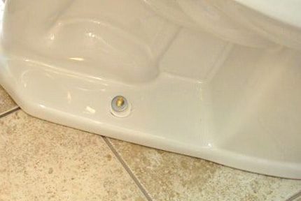 Comment installer une toilette sur un carrelage: un aperçu des meilleures façons et des nuances techniques