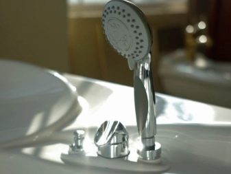 Le système de douche est-il adapté au robinet : comment le déterminer ?