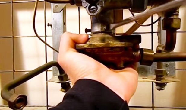 Réparation de l'assemblage d'eau Geyser : un guide de dépannage étape par étape