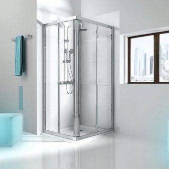 Tailles typiques des cabines de douche: tailles de produits standard et non standard