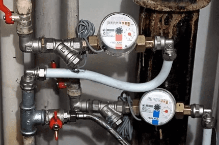 La procédure et les règles d'installation des compteurs d'eau: règles d'installation et d'étanchéité