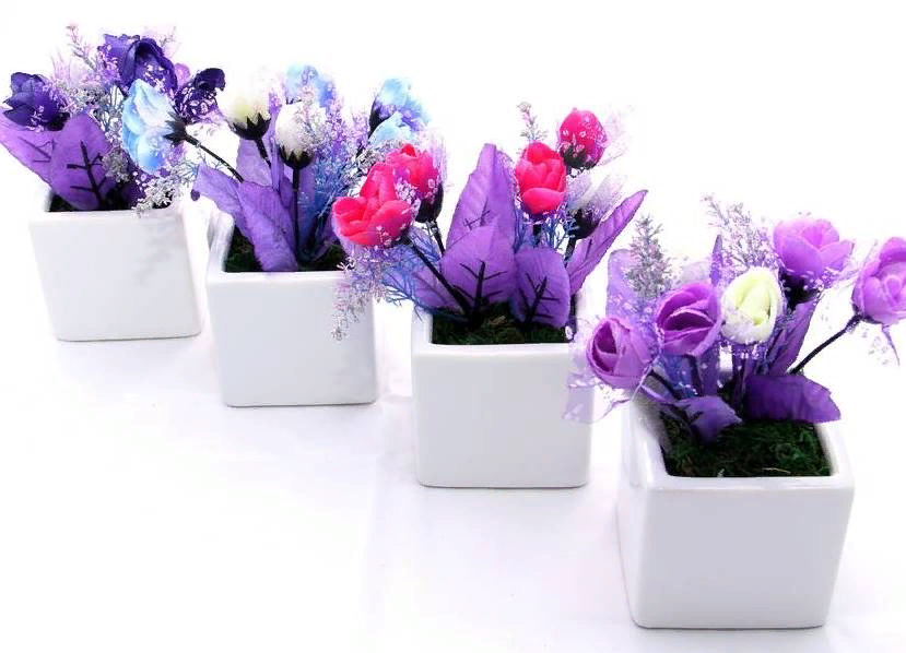 Les fleurs artificielles peuvent-elles être conservées à la maison ?