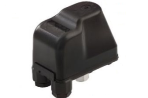 Nous ajustons nous-mêmes le pressostat