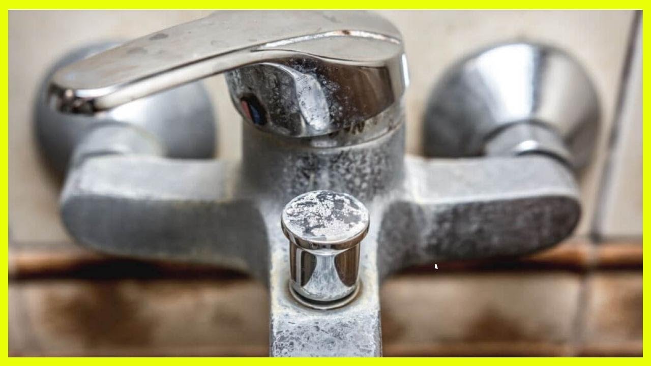 Comment nettoyer un robinet anticalcaire à l'aide de remèdes populaires et de produits chimiques ménagers