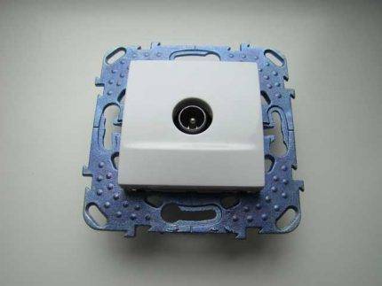 Prise TV : comment installer une prise TV