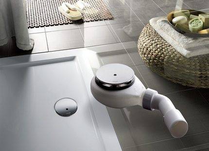 Le choix de la conception du siphon (drain) pour la cabine de douche et son raccordement