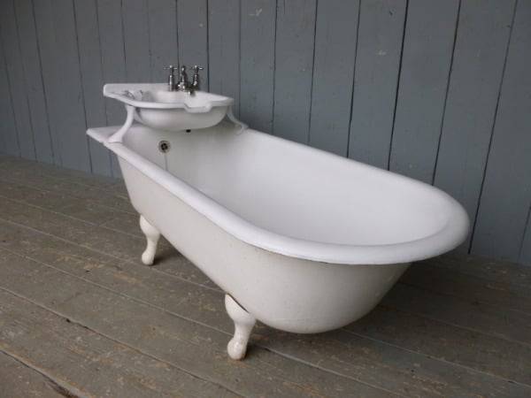 Bains courts : types, modèles insolites, une sélection de solutions originales