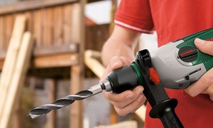 Hache, hachoir à viande, mixeur : on utilise une perceuse et un tournevis à d'autres fins