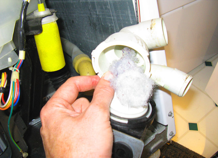 Comment nettoyer une machine à laver avec des remèdes maison en 5 étapes (+ photo)