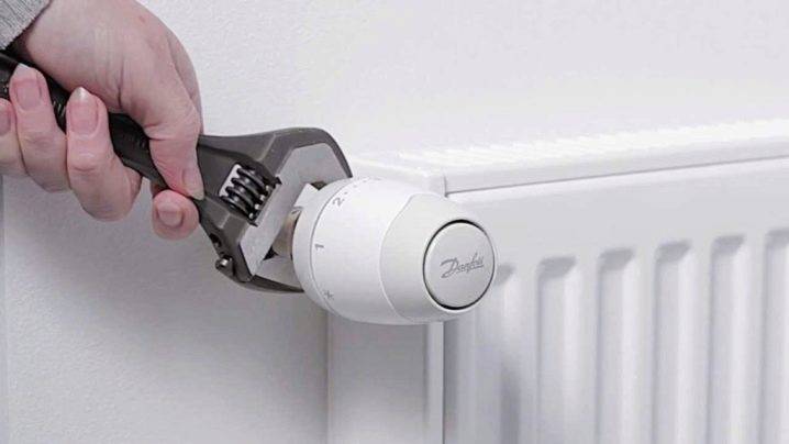 Vanne thermostatique pour radiateur de chauffage: but, types, principe de fonctionnement + installation