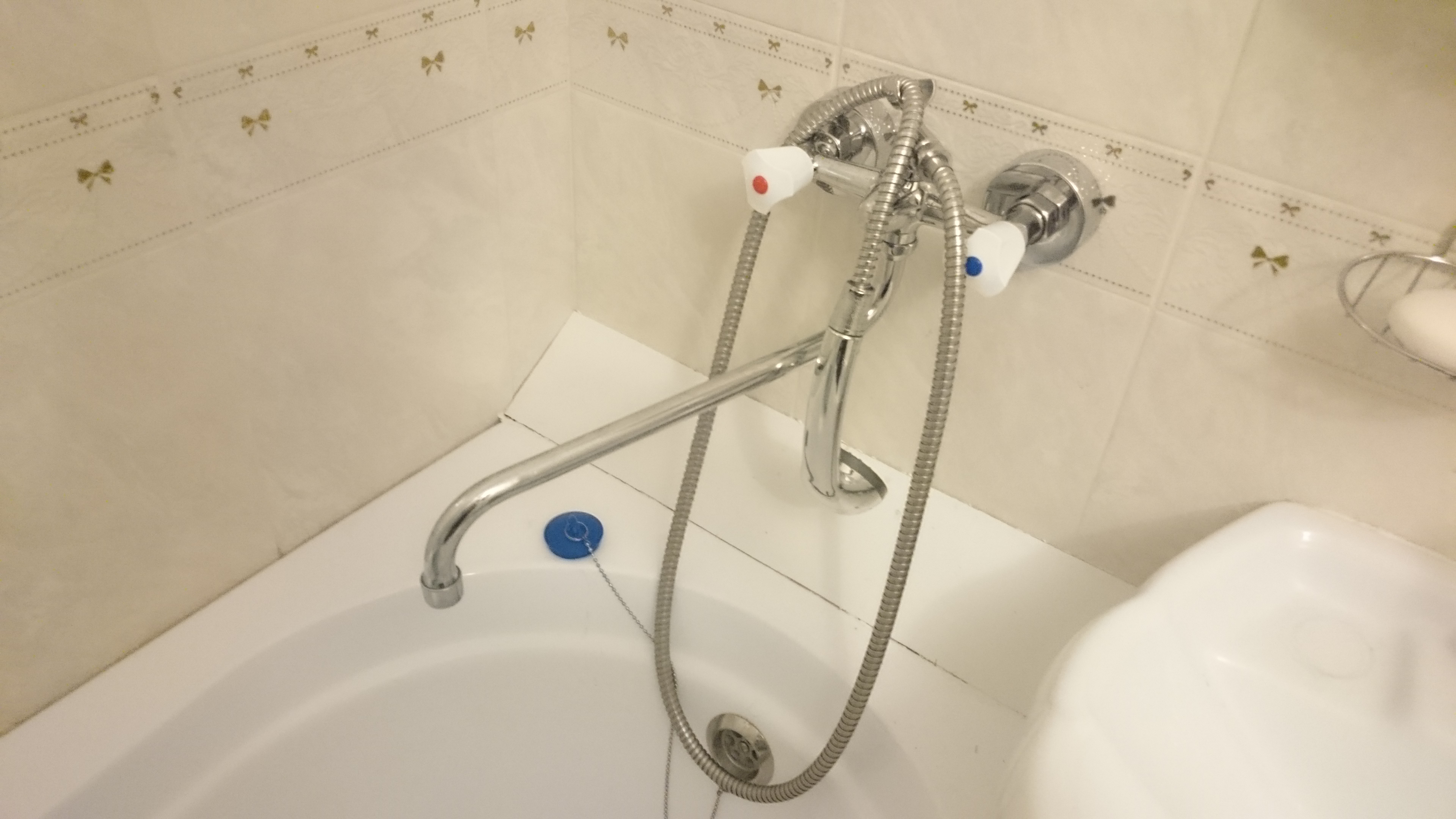 Comment changer le robinet de la salle de bain de vos propres mains