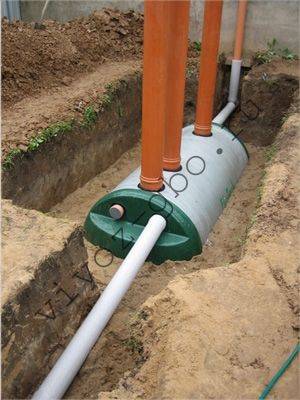 Un bref aperçu de la fosse septique Flotenk + un exemple d'auto-assemblage