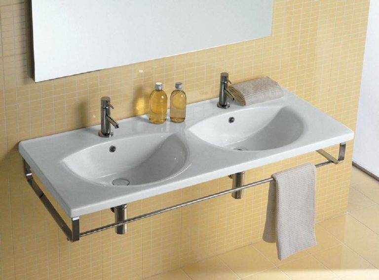 Dimensions du lavabo de la salle de bain : placement et caractéristiques de conception (+ photo)