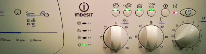 Dysfonctionnements de la machine à laver Indesit: comment déchiffrer les codes d'erreur et réparer