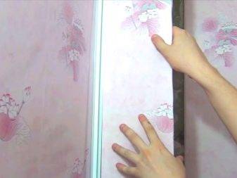 Salle de bain en panneaux plastiques : types de panneaux + petit guide de finition