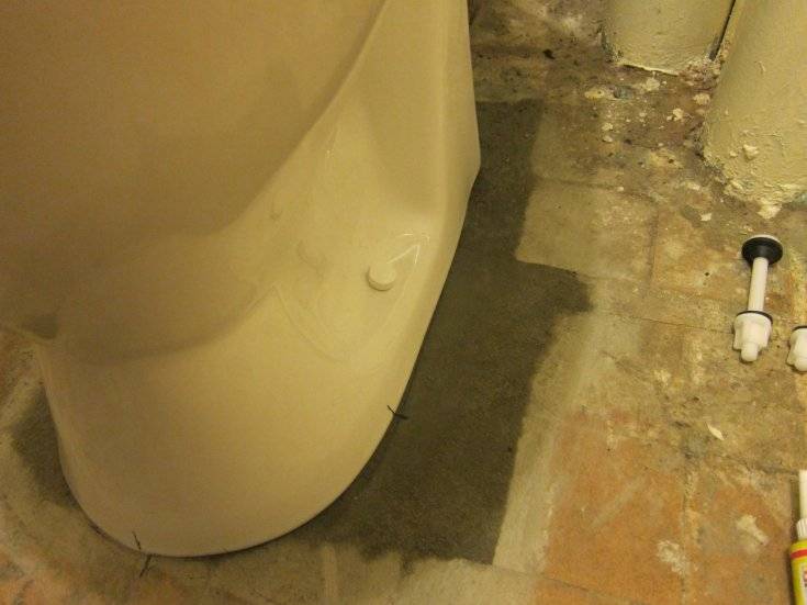 Comment installer une toilette sur un carrelage de vos propres mains: instructions étape par étape + caractéristiques d'installation