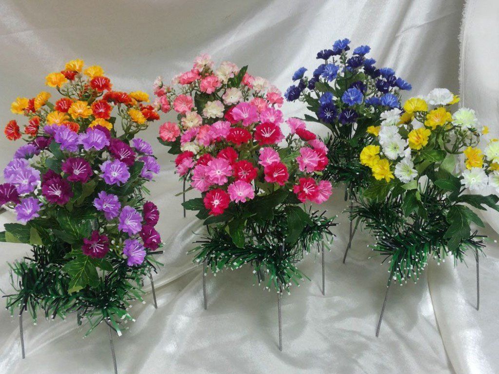 Est-il possible de garder des fleurs artificielles à la maison : signes et bon sens