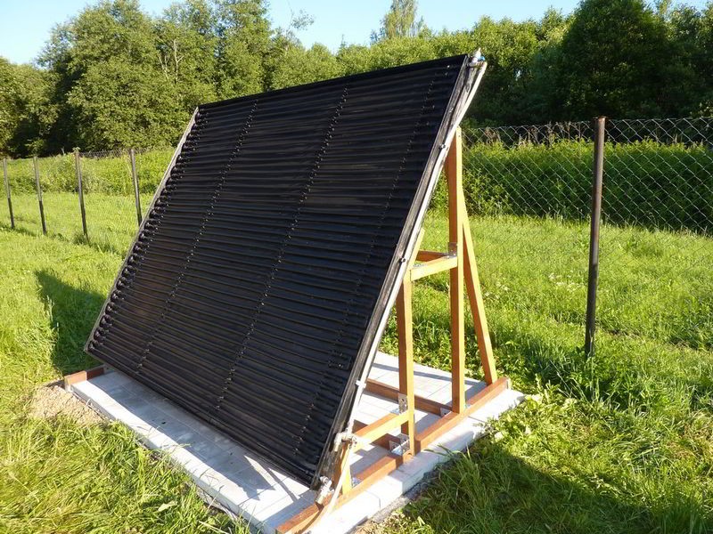 Capteur solaire pour chauffer l'eau de vos propres mains - nous le fabriquons à partir de matériaux improvisés